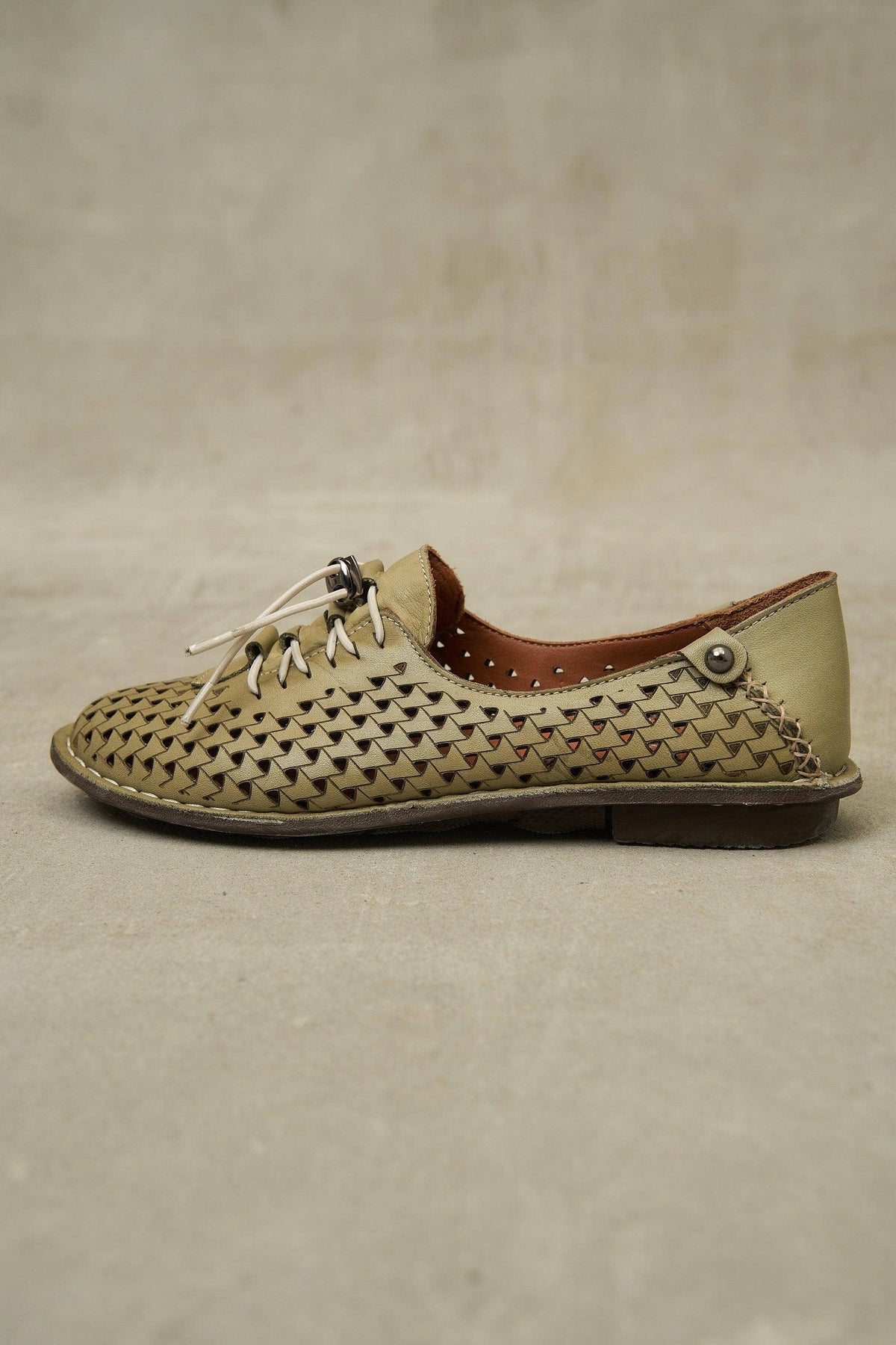 Olive JABIN Leather Flats