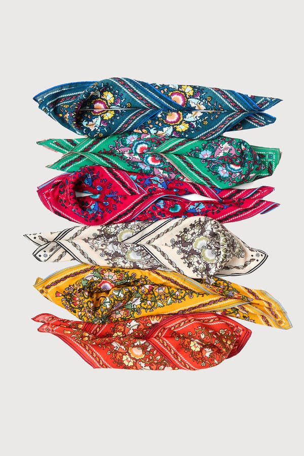Tagore Bandana