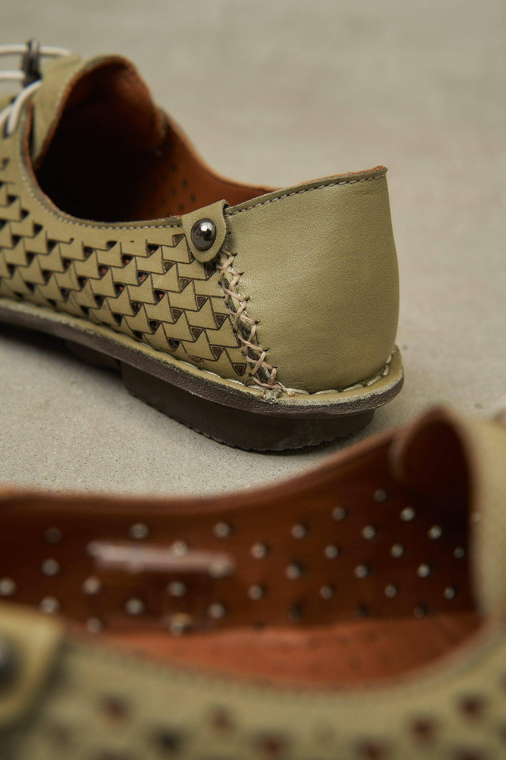 Olive JABIN Leather Flats