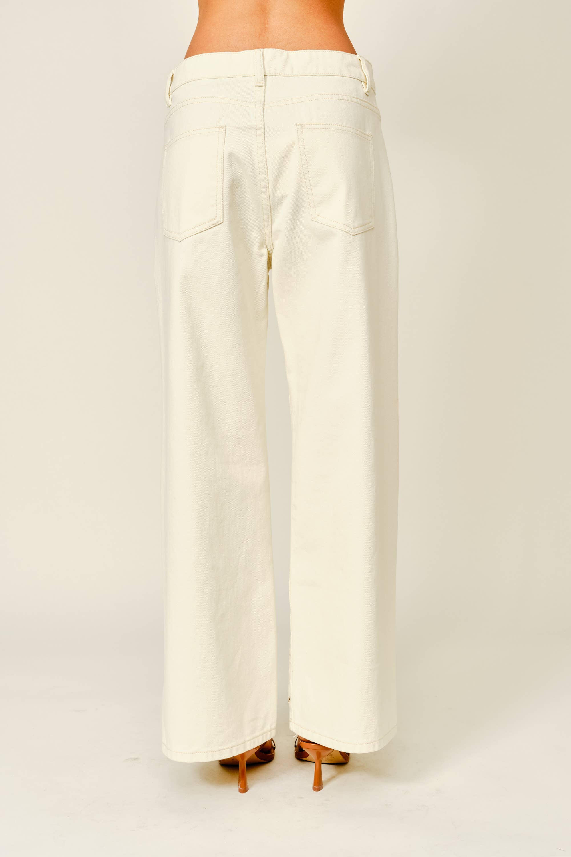 CUT OUT EMBROIDERED STRAIGHT PANTS