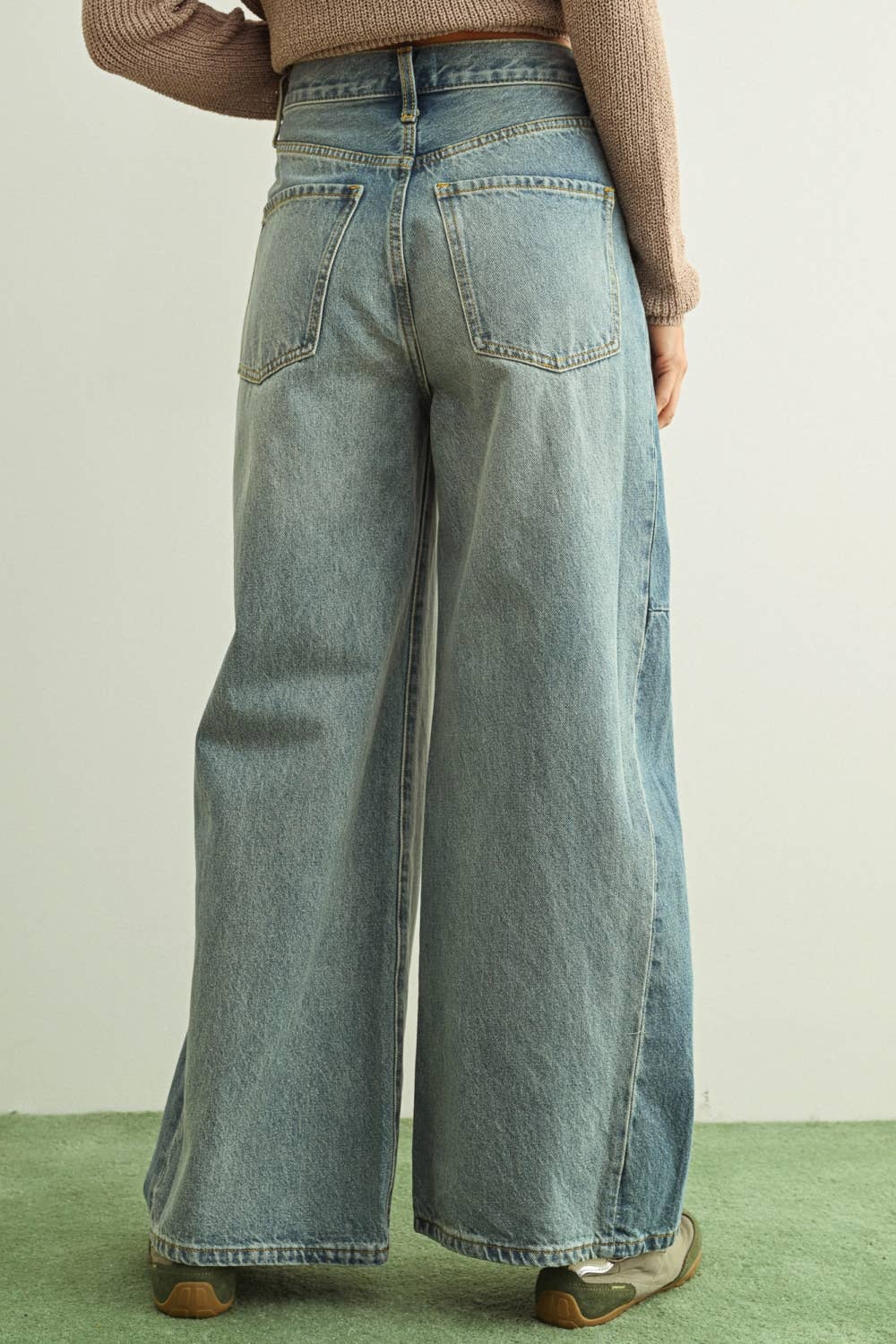 MIXED DENIM ON THE SIDE DETAIL PANTS
