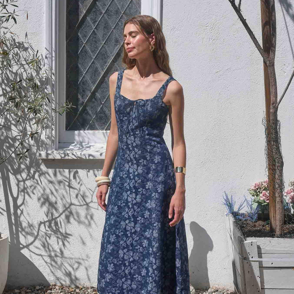 DENIM JACQUARD FLORAL DETAIL MIDI DRESS
