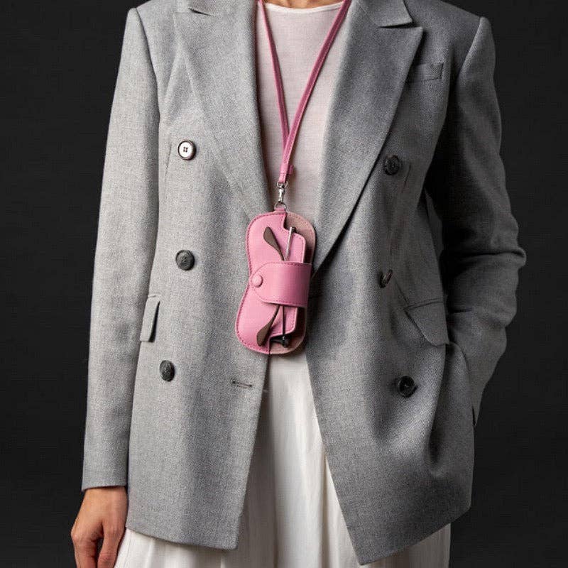 Classic Leather Neck Hanging Glasses Case DP25B934