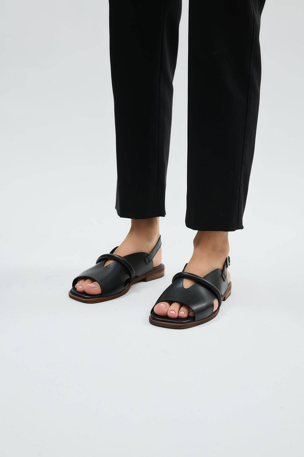 Bergen Black Leathers Sandals