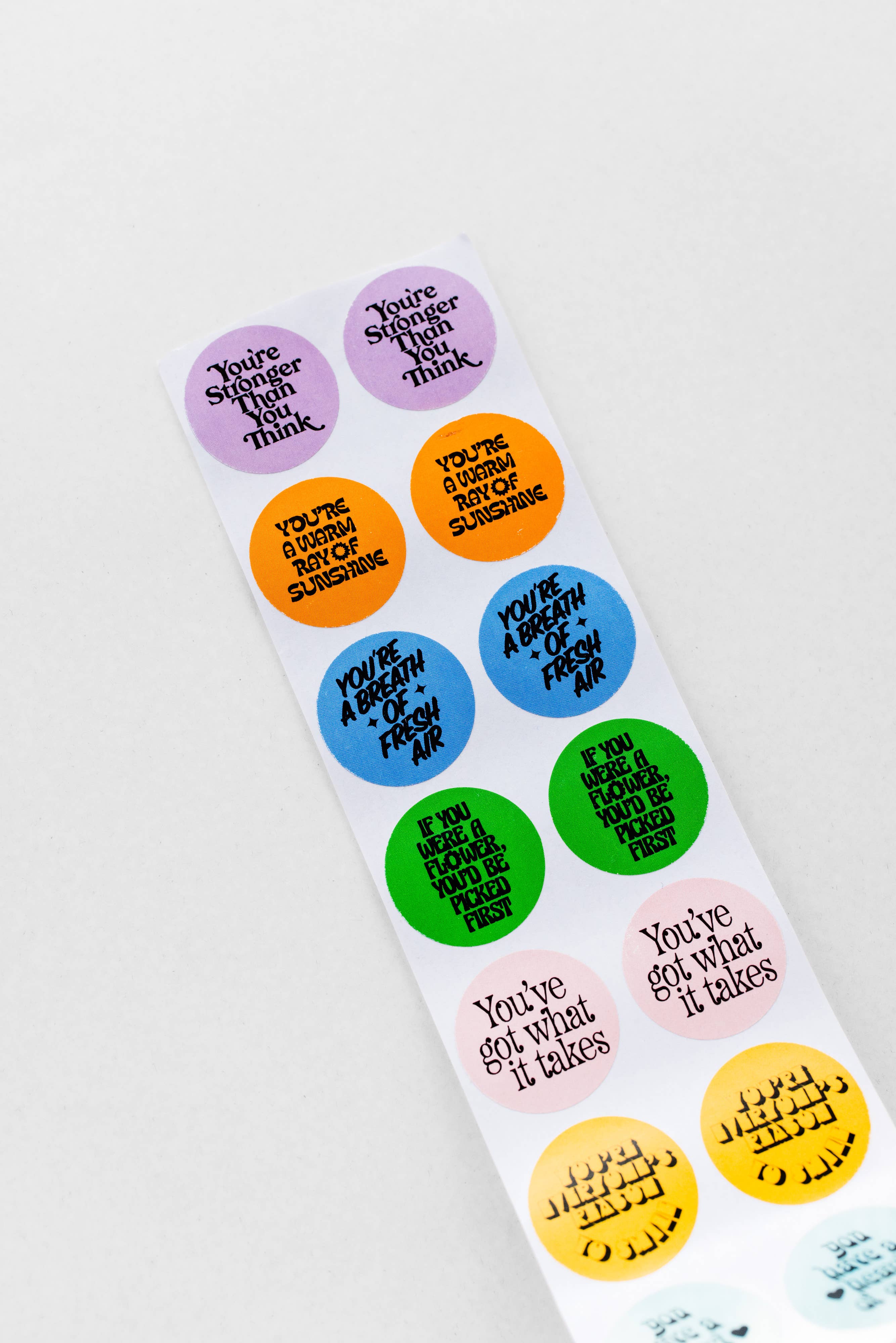 Sticker Roll, Compliments