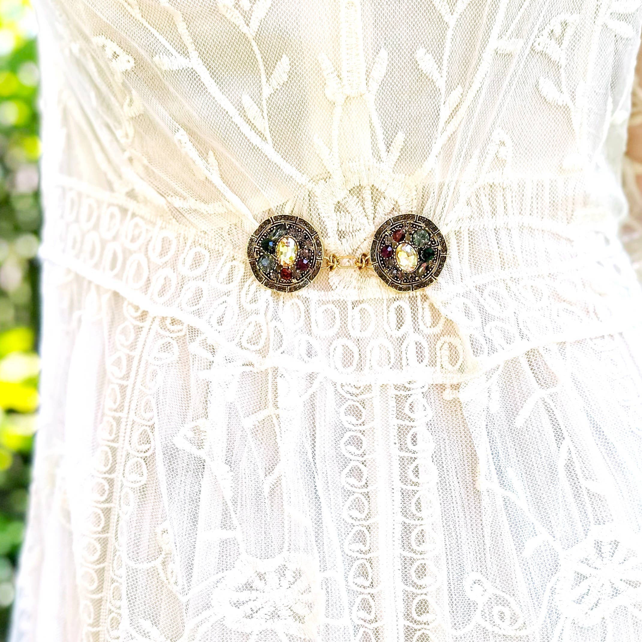 Bejeweled Gold Baroque Cinch Clip, Sweater Clasp KardiKlip