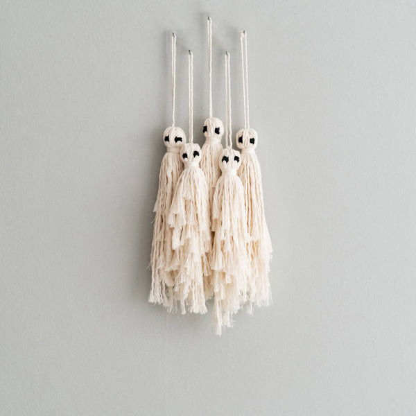 Macrame Ghost