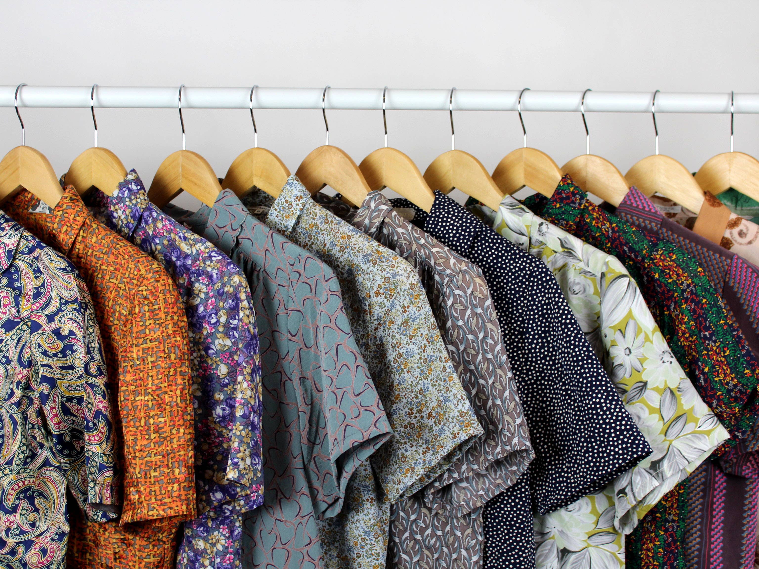 Reworked Vintage Short-Sleeve Button Up Blouse - Cropped