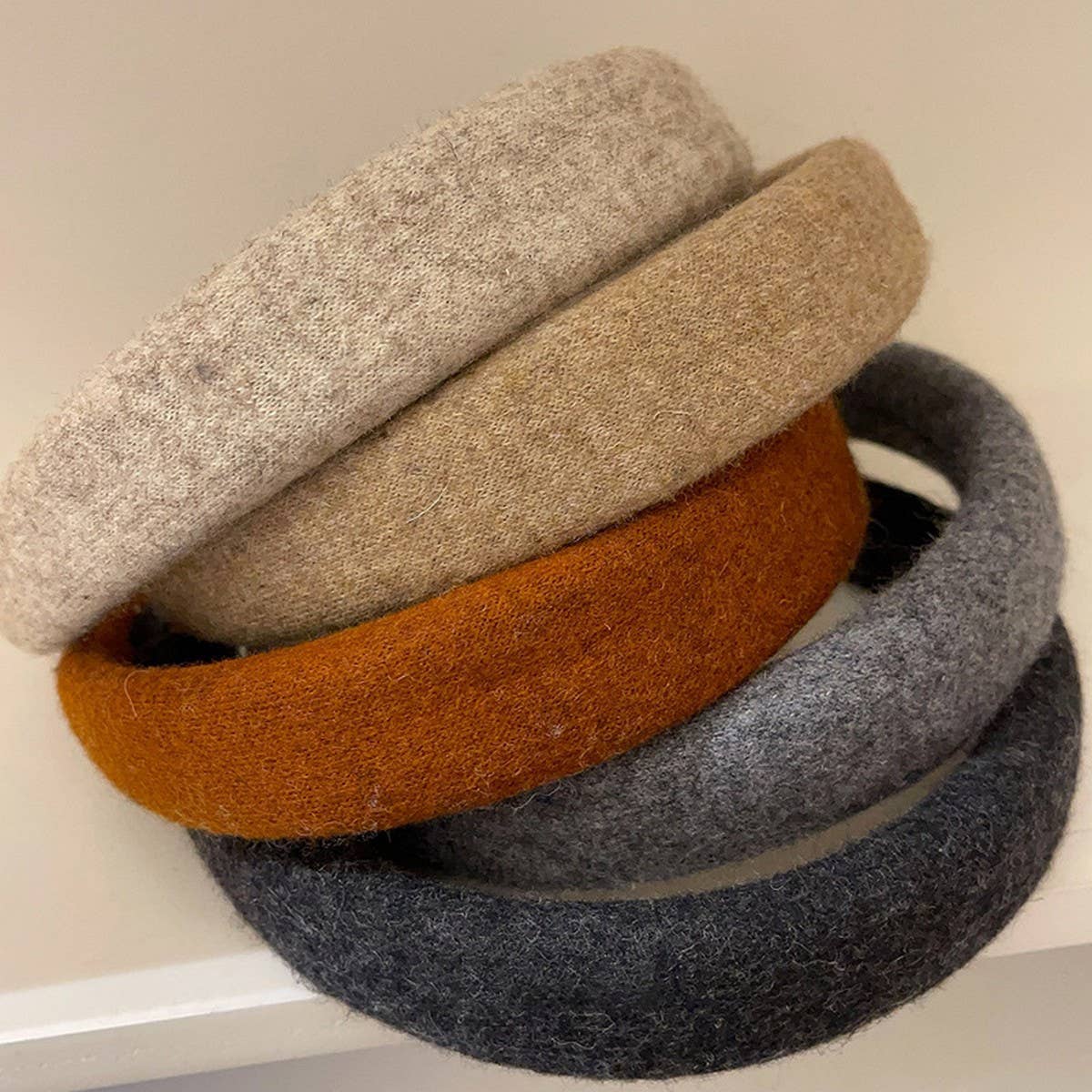SOLID COLOR WOOL HEADBAND