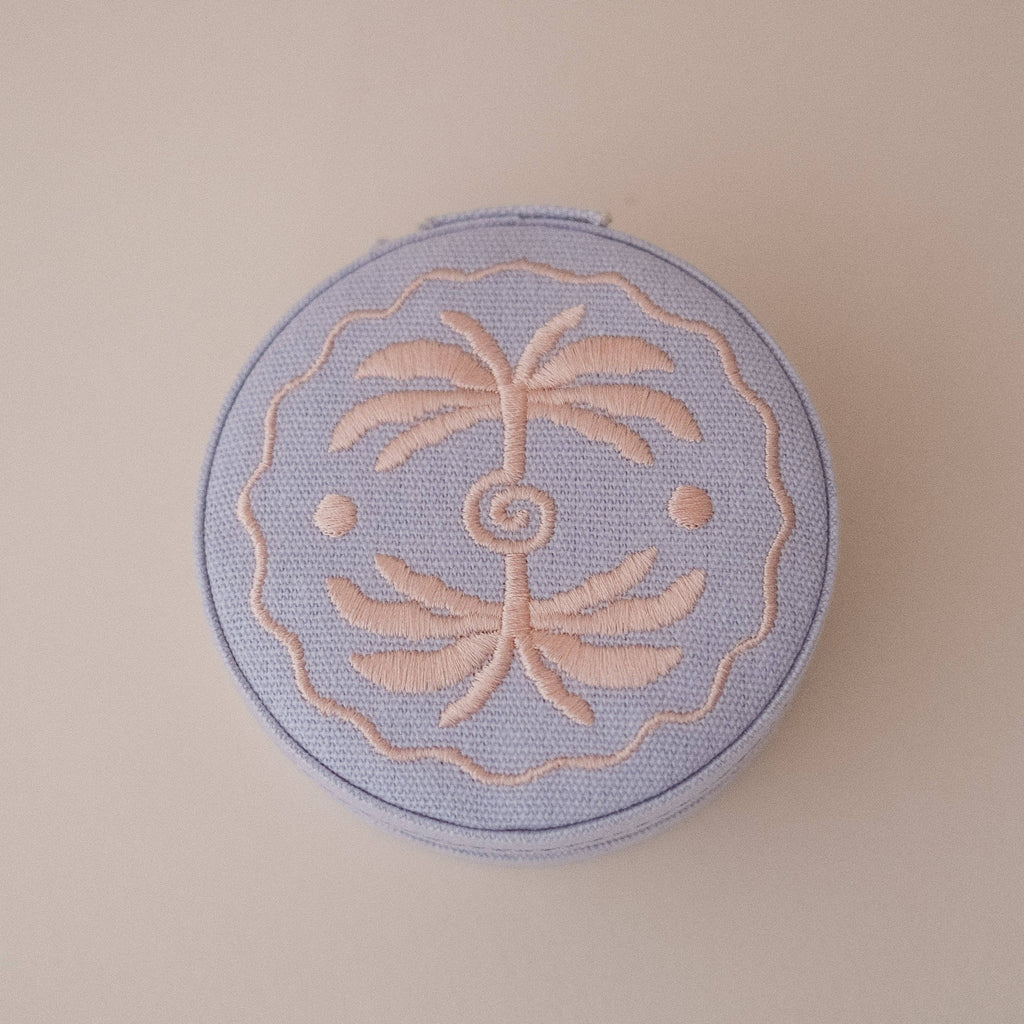 Travel Jewellery Case in Lilac Linen