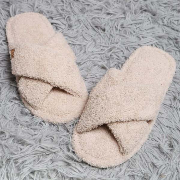 Lux Criss Cross Slipper