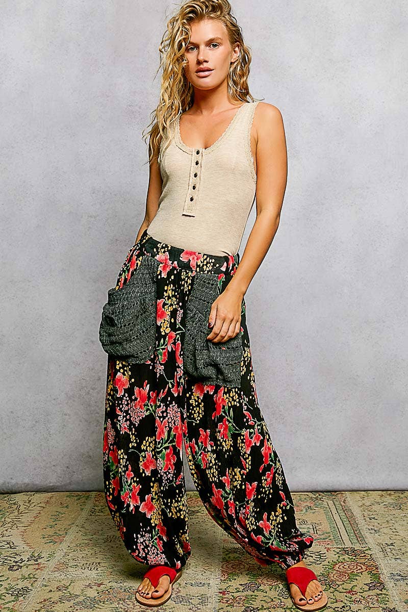 Lace Trim Solid Round Neck Sleeveless Basic Knit Top