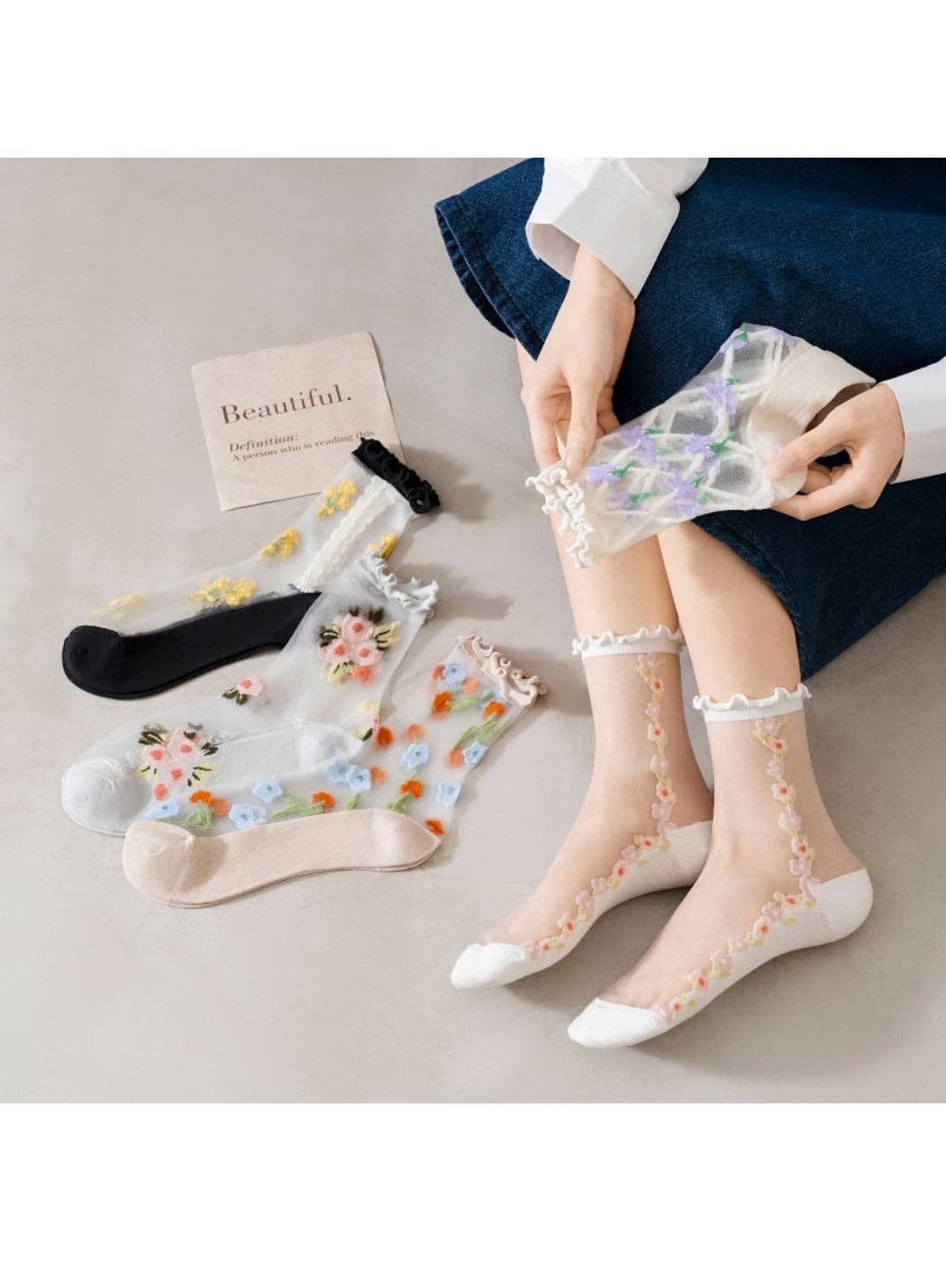 Rufia - Soft Sheer Floral Vine Crew Socks