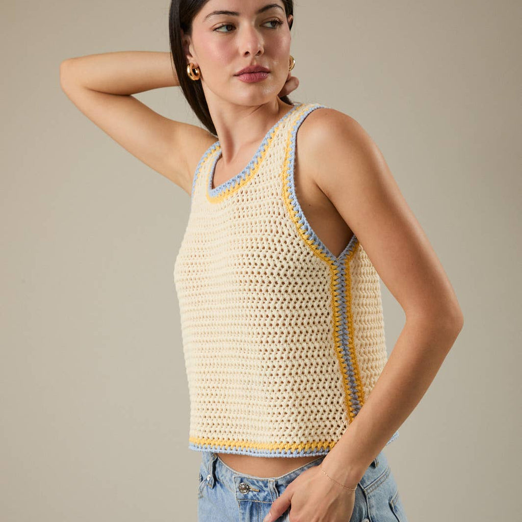 ROUND NECK SLEEVELESS CROCHET TANK TOP