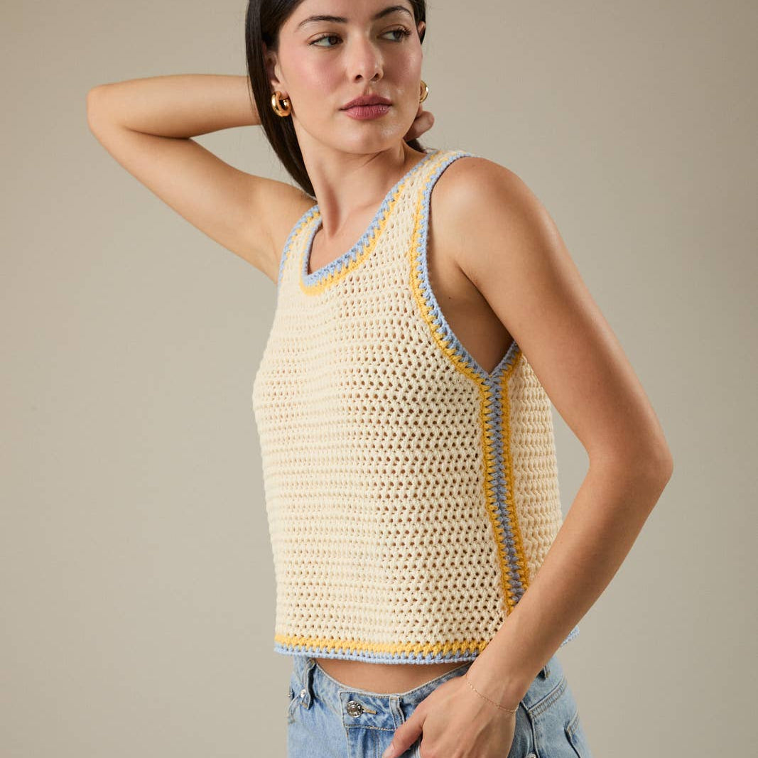 ROUND NECK SLEEVELESS CROCHET TANK TOP
