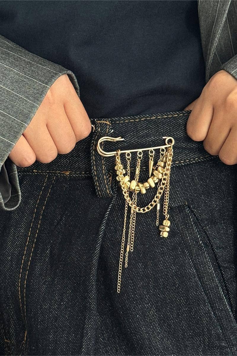 Elegant Chain Brooch for Women