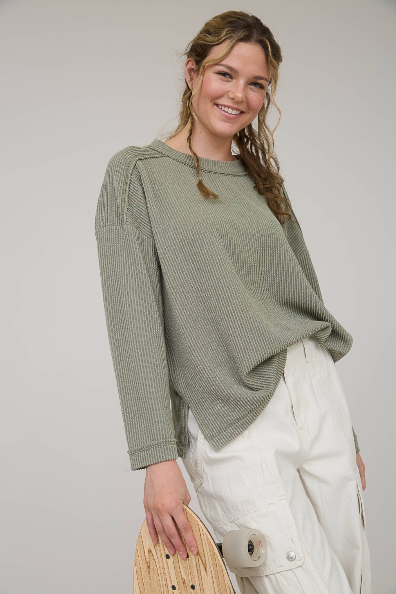 CREW NECK RIBBED LONG SLEEVE KNIT TOP (PRE-ORDER)