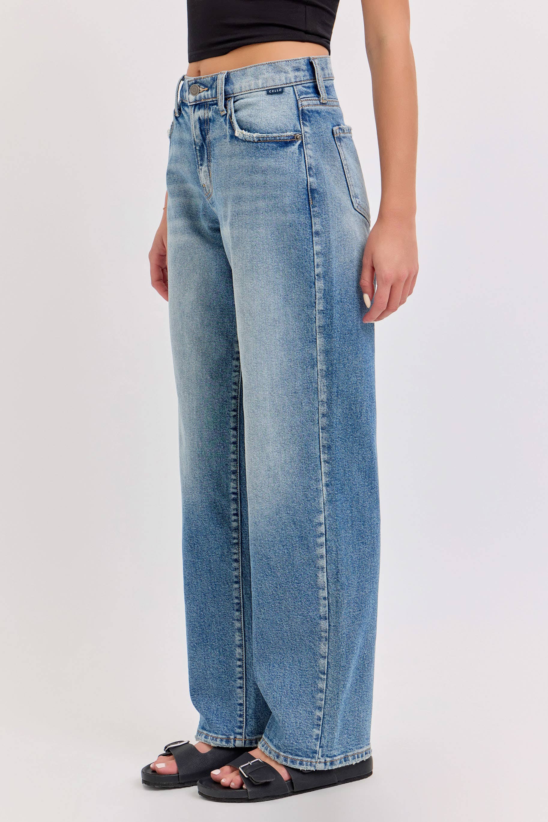Mid Rise Baggy Dad Jean