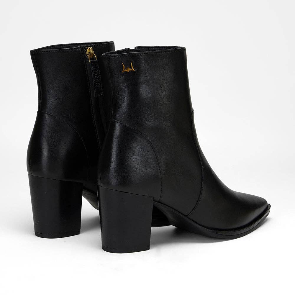 Loyal West Pointed Leather Booties