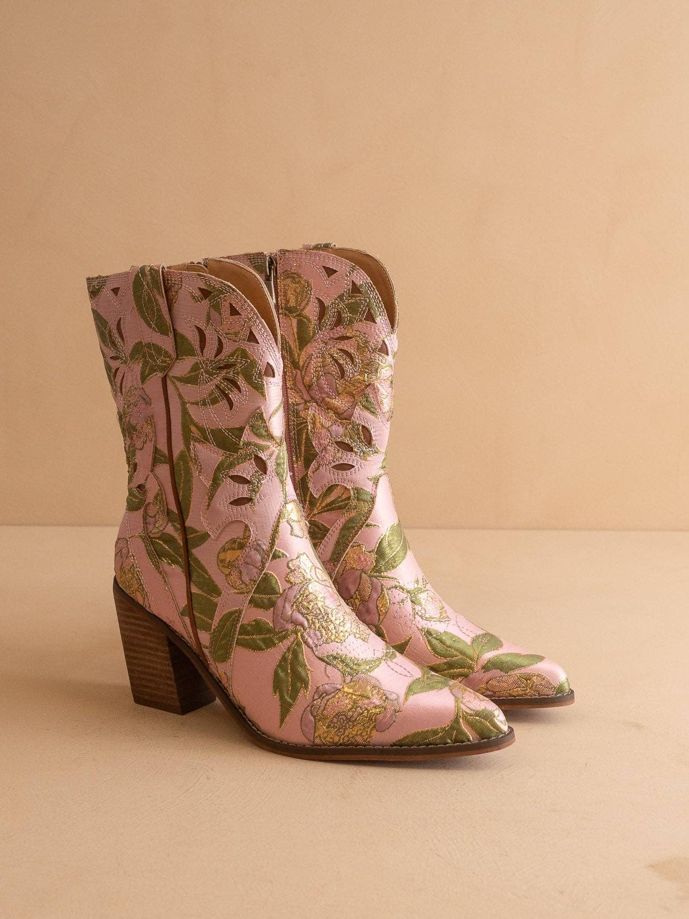 The Sorrel | Rose Garden Tapestry Western Bootie