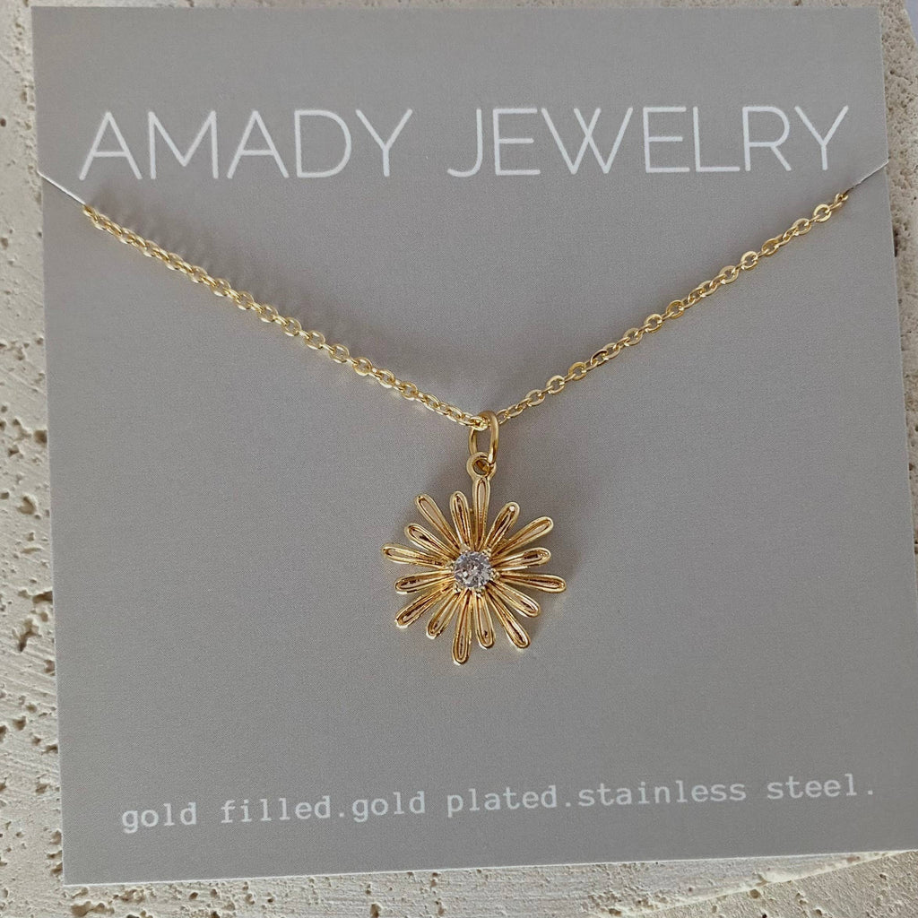 Cute Little Daisy Flower Charm necklace 18k Gold Filled chai