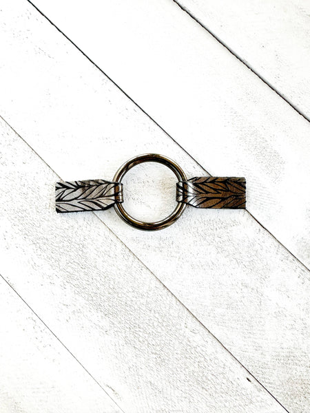 Cinch Clip for Clothes Black w/ Silver Leather Scarf Clasp