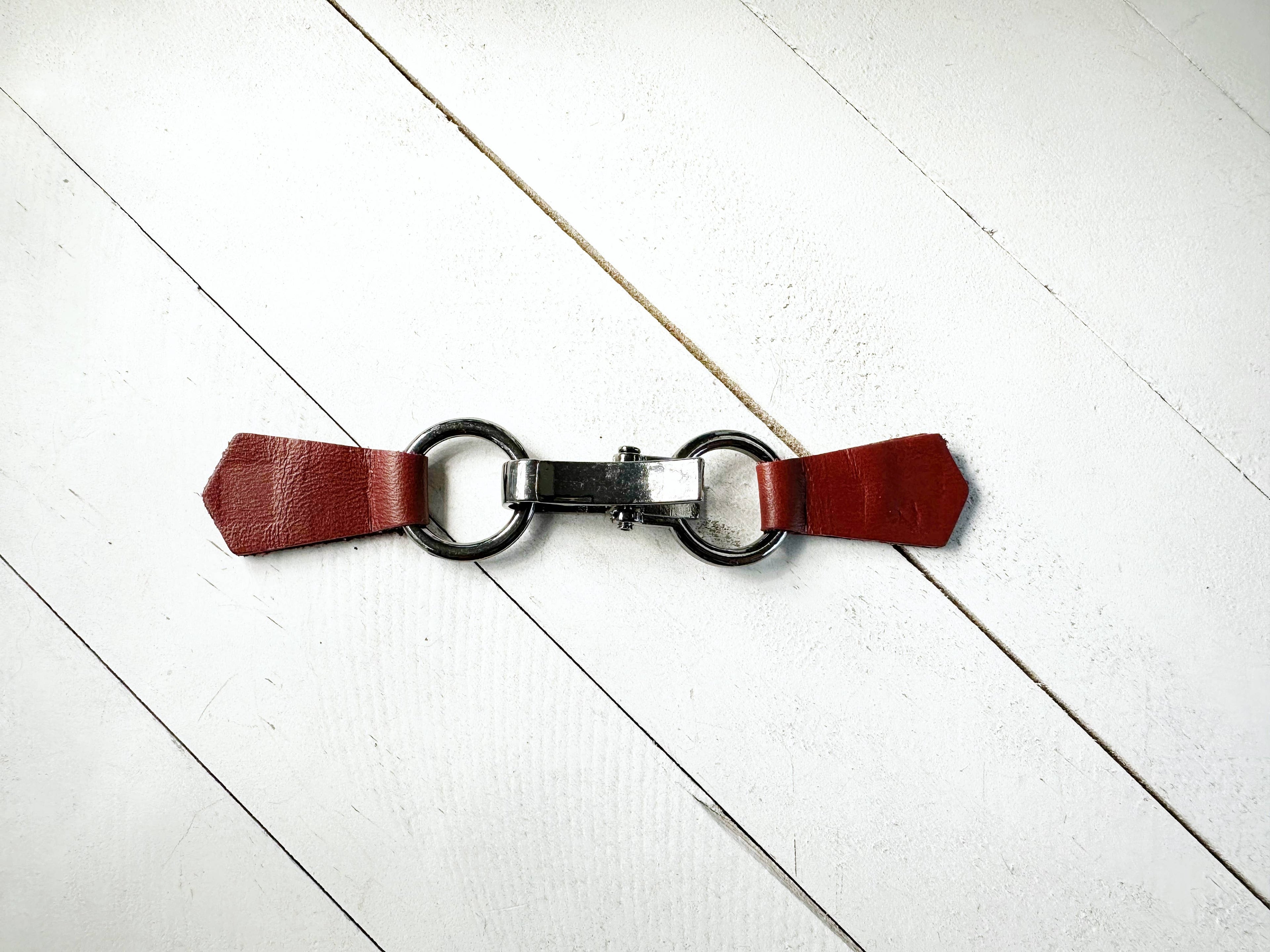 Gunmetal Buckle & Red Leather Cinch Clip for Clothes