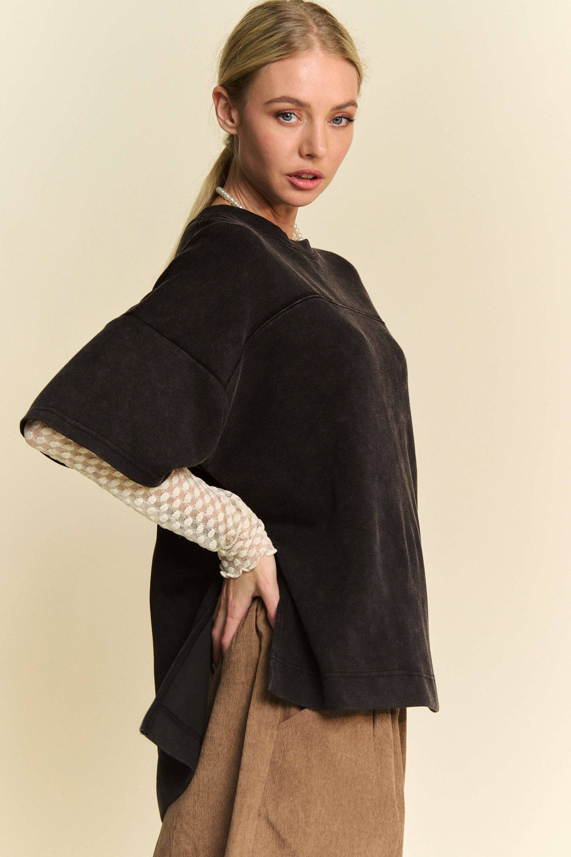 WASHED CREW NECK DROPPED DOLMAN SLEEVES TOP