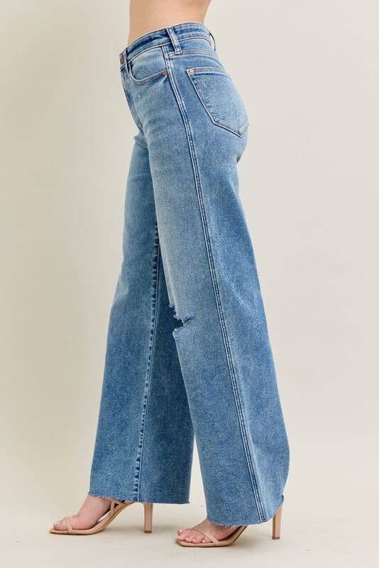 Medium Vintage Wash Wide Leg With Raw Hem