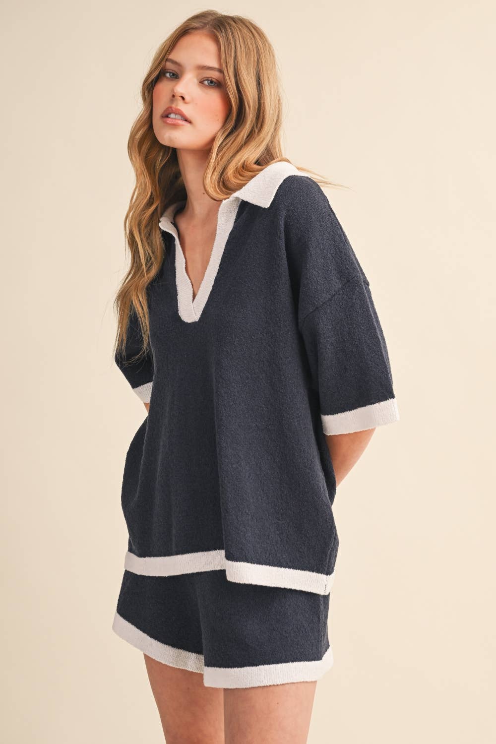 KNIT CONTRAST EDGE SHORTS