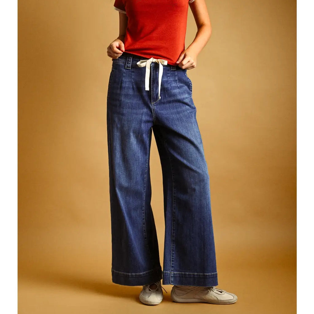 Dark Washed Tied in Front Denim Pants